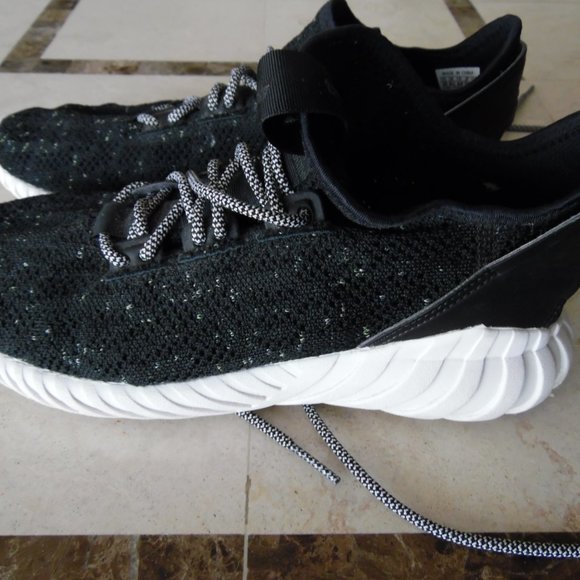 ADIDAS tubular mens shoes size 10 super comfortable btw main image 5